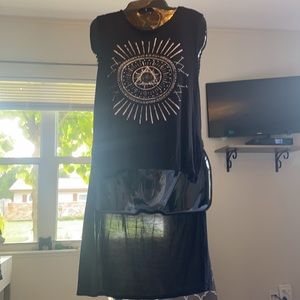 MadRag top // longer in back:) super cute!